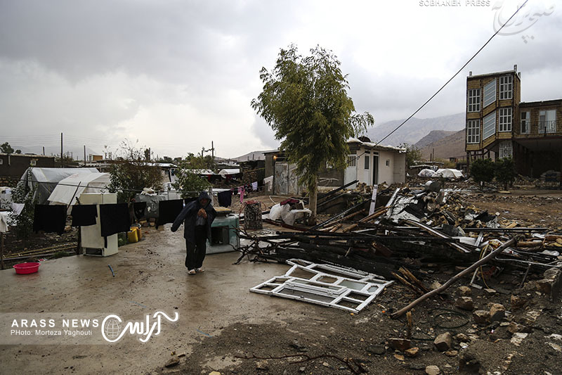 گزارش تصویری / زندگی پس از زلزله