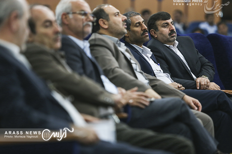 گزارش تصویری / همایش رابطین مدیریت بحران ، فرمانداری ها ، شهرداری ها و دستگاههای اجرایی استان