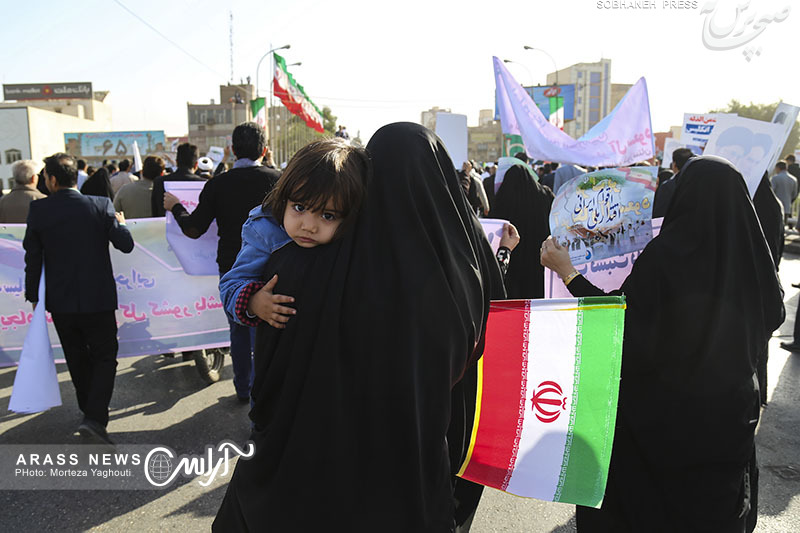 گزارش تصویری / راهپیمایی بزرگ شکوه وحدت در اهواز به روایت تصویر