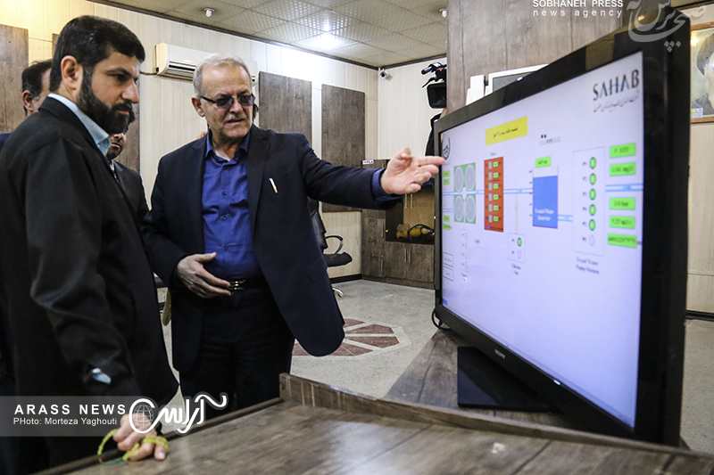 گزارش تصویری / بازدید استاندار خوزستان از آزمایشگاه آبفا اهواز