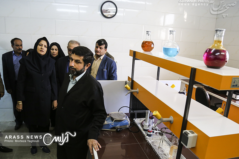 گزارش تصویری / بازدید استاندار خوزستان از آزمایشگاه آبفا اهواز
