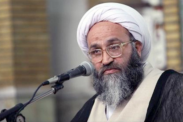 تعطیل شدن طرح کشاورزی رهبری از تبعات انتقال آب خوزستان است