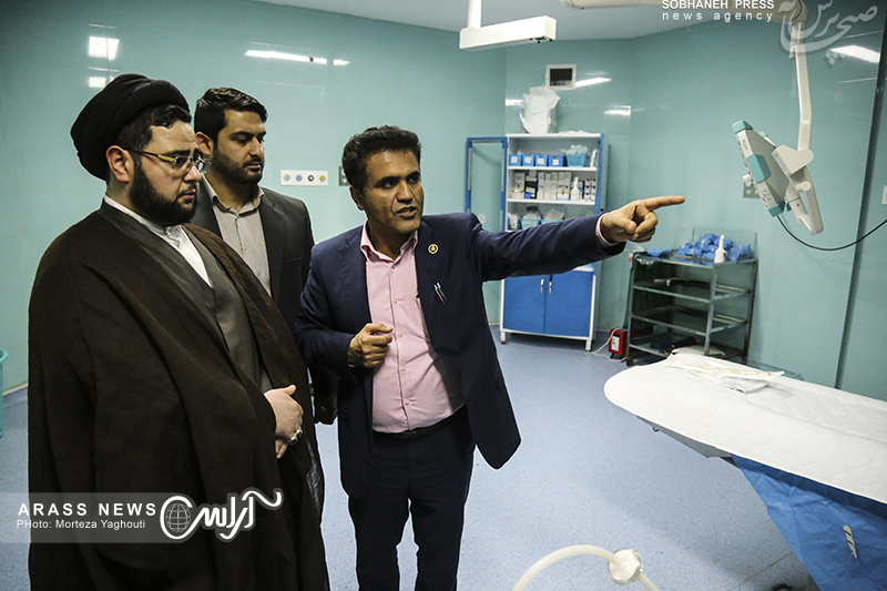 گزارش تصویری / بازدید حجت الاسلام والمسلمین دکتر سید محمد جواد موسوی جزایری و قائم مقام دانشگاه علوم پزشکی جندی شاپور از بیمارستان گلستان اهواز