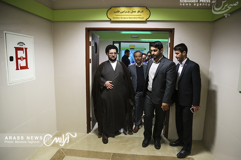 گزارش تصویری / بازدید حجت الاسلام والمسلمین دکتر سید محمد جواد موسوی جزایری و قائم مقام دانشگاه علوم پزشکی جندی شاپور از بیمارستان گلستان اهواز