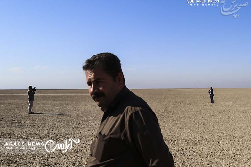 گزارش تصویری / بازدید استاندار خوزستان، مدیرکل مدیریت بحران خوزستان به همراه جمعی از مسئولین ازکانونهای ریزگردشرق اهواز