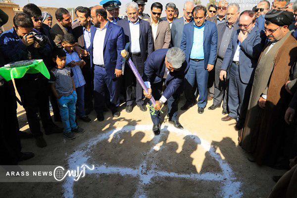 افتتاح وکلنگ زنی ١۲ باب مدرسه خیری توسط شرکت بهره برداری نفت وگاز مارون