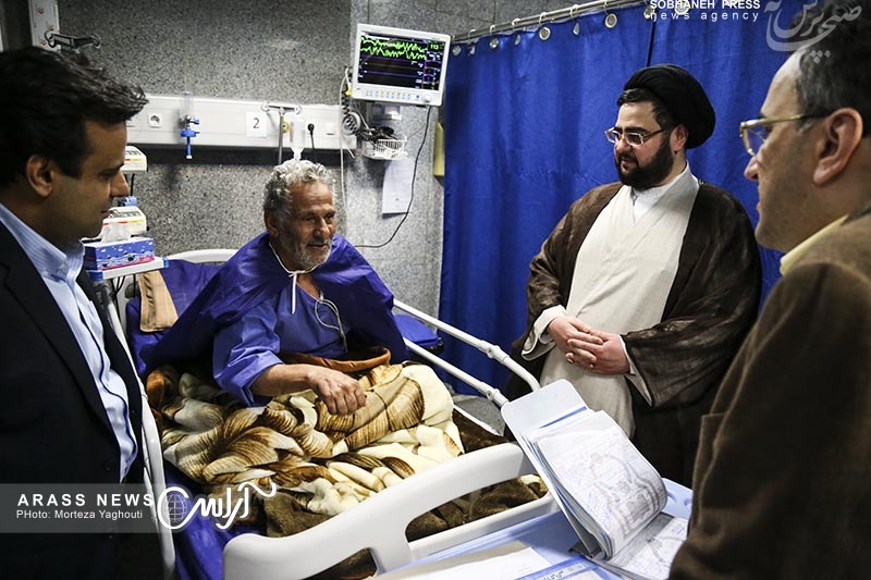 گزارش تصویری / بازدید حجت الاسلام والمسلمین سید محمد جواد جزایری ، مدیر دفتر مجمع جهانی اهل بیت در خوزستان از بیمارستان امام خمینی اهواز