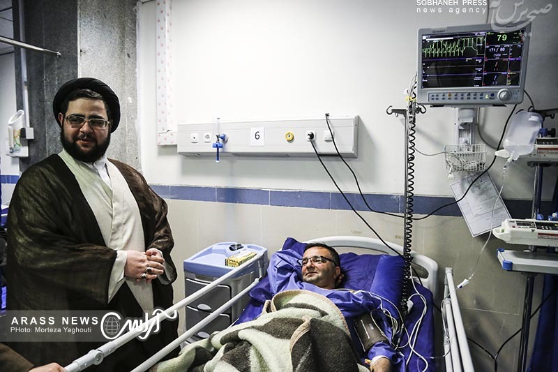 گزارش تصویری / بازدید حجت الاسلام والمسلمین سید محمد جواد جزایری ، مدیر دفتر مجمع جهانی اهل بیت در خوزستان از بیمارستان امام خمینی اهواز