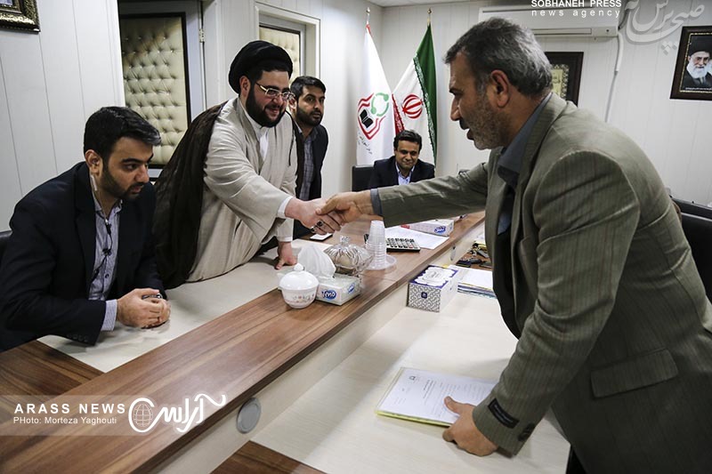 گزارش تصویری / بازدید حجت الاسلام والمسلمین سید محمد جواد جزایری ، مدیر دفتر مجمع جهانی اهل بیت در خوزستان از بیمارستان امام خمینی اهواز