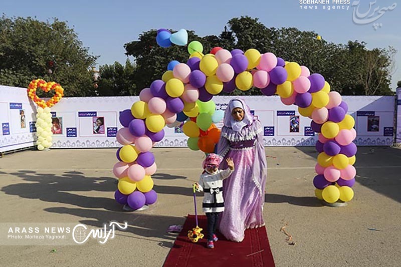 گزارش تصویری / آرزوی مریم سه ساله ، یک عالمه بادکنک
