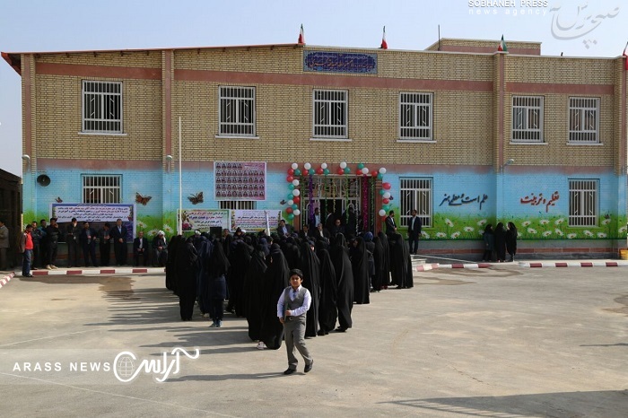 مدرسه ٦کلاسه خیری صدیقه کبری (س) در شادگان مورد بهره برداری قرار گرفت