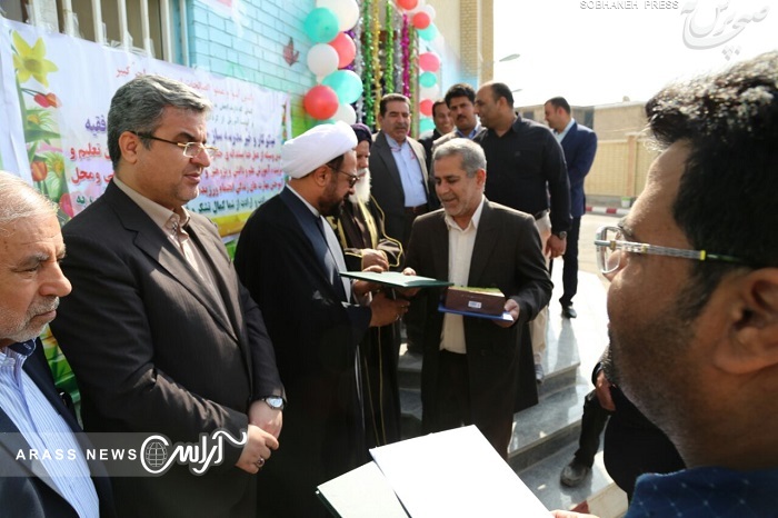تقدیر و تشکر نماینده مردم شادگان از مدیرکل نوسازی مدارس خوزستان