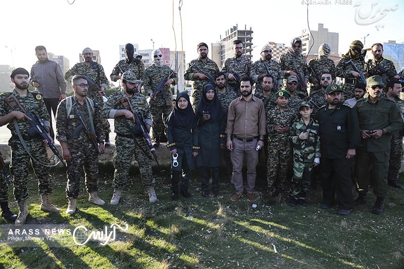 گزارش تصویری /  آرزوی نابود کردن داعش به دست پنچ کودک مبتلا به سرطان