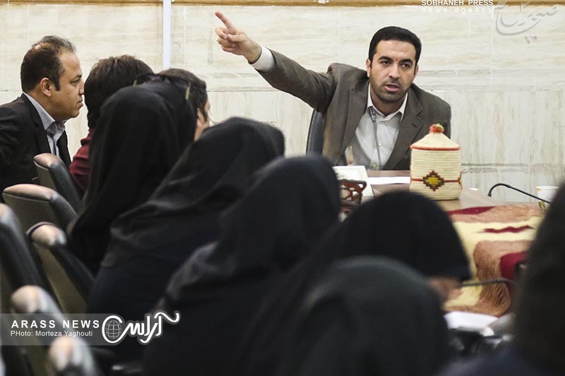 گزارش تصویری/ نشست خبری مدیرکل میراث فرهنگی ،گردشگری و صنایع دستی استان خوزستان