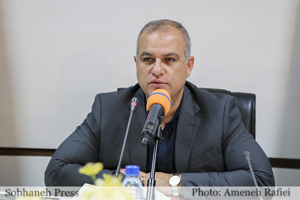انتقاد معاون اقتصادی استانداری خوزستان از کم کاری برخی دستگاه ها در طرح اشتغالزایی
