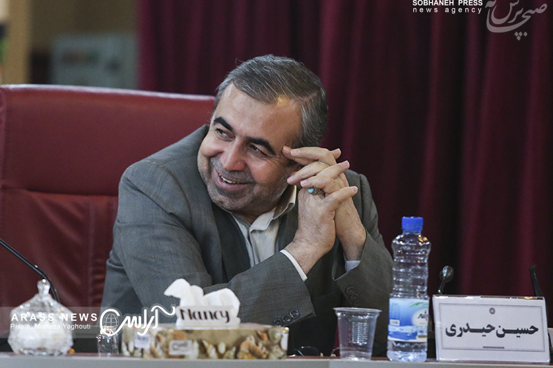 شهردار اهواز از مدیران باتجربه و کارآزموده است /طرح برخی از مسائل حاشیه ای در درون و برون از شورا مدیریت شهری را با چالش های جدی مواجه می کند