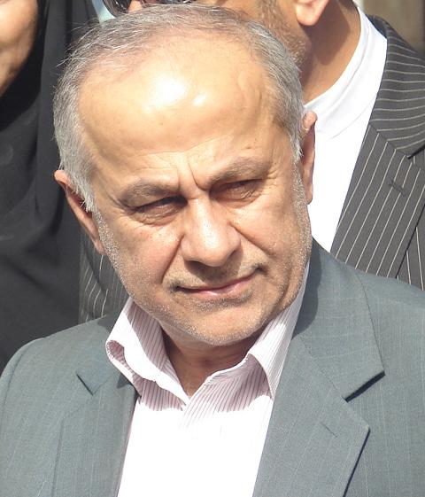 پايان  عصر احمدى نژاد؛ نوشتاری از محسن اورکی