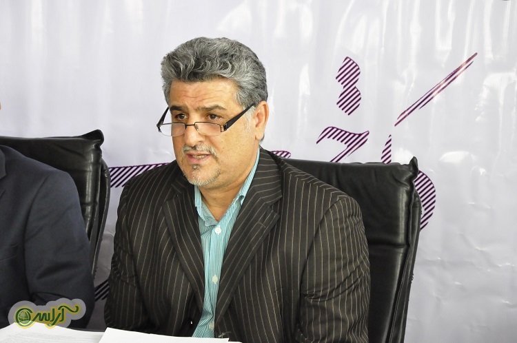 مشاور عالی ستاد روحانی در استان خوزستان: مردم به شعارهای عوام فریبانه و بازگشت به عقب توجه نکنند