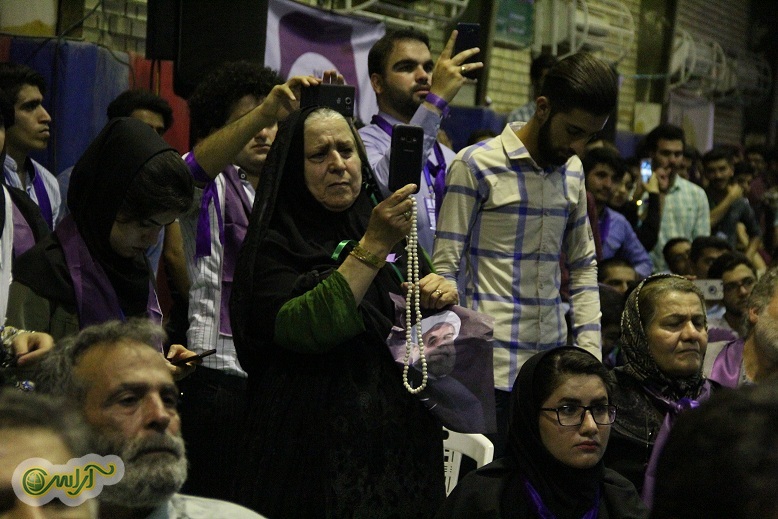 فاطمه هاشمی رفسنجانی در جمع جوانان حامی روحانی: دولت بعدی روحانی ؛دوران پایان مشکلات خوزستان  خواهد بود