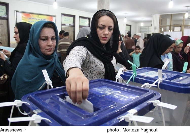گزارش تصویری3 / حضور پرشور و کم نظیر مردم اهواز در انتخابات ریاست جمهوری و شورای شهر اهواز