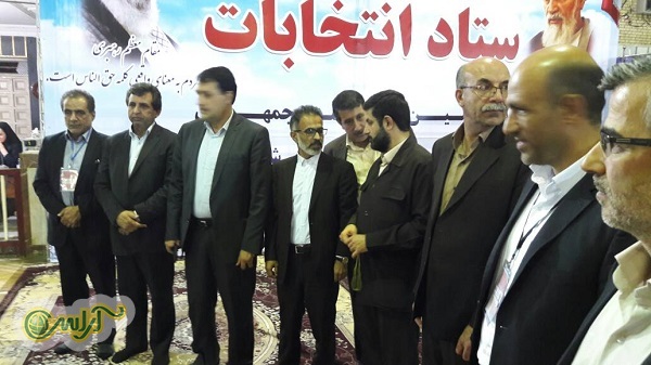 گزارش تصویری/ بازدید استاندار خوزستان به همراه دکتر حسین زاده رییس ستاد انتخابات‌استان از ستاد انتخابات شهرستان اهواز