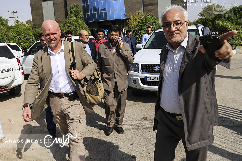 گزارش تصویری/ بازدید مهمانان کنفرانس بین‌المللی مقابله با گرد و غبار از تالاب هورالعظیم و کانون‌های گرد و خاک