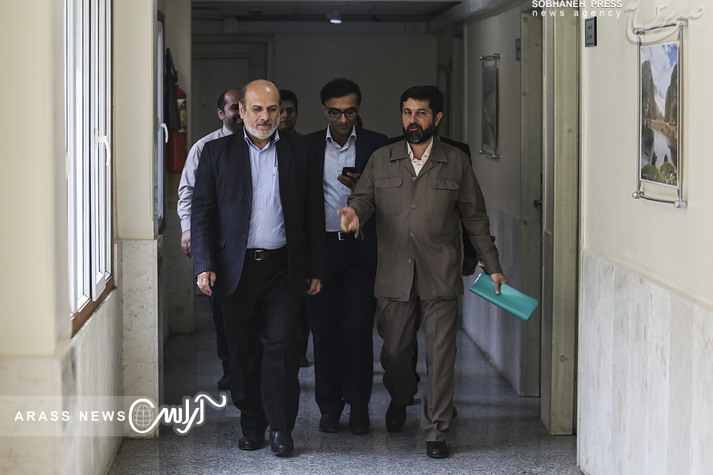 گزارش تصویری/ بازدید مهمانان کنفرانس بین‌المللی مقابله با گرد و غبار از تالاب هورالعظیم و کانون‌های گرد و خاک