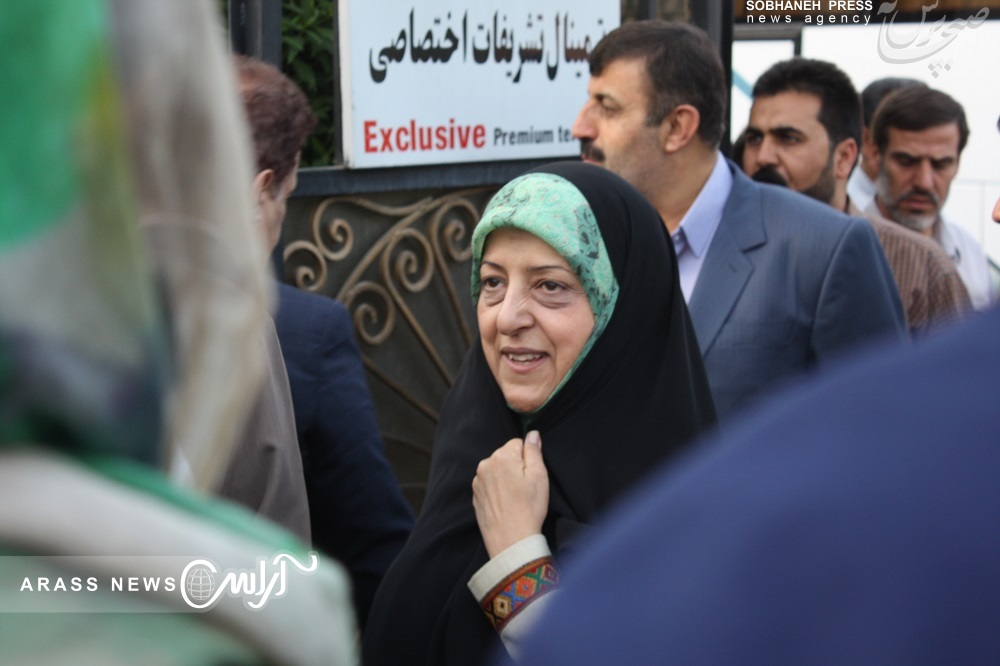 گزارش تصویری/ بازدید مهمانان کنفرانس بین‌المللی مقابله با گرد و غبار از تالاب هورالعظیم و کانون‌های گرد و خاک