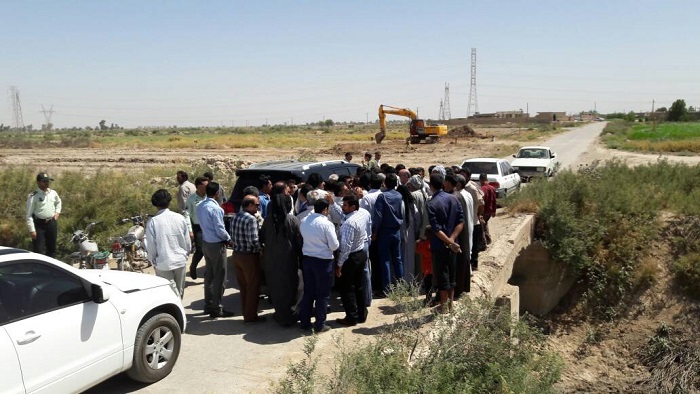 ضرب الاجل استاندار خوزستان به مسئولان آبفا و توزیع برق جهت حل مشکلات روستاهای مسیر الهایی