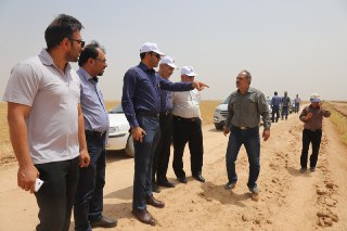 استفاده از سیستم نوین آبیاری تحت فشار و کم فشار در حوزه کرخه شمالی/ بالارفتن راندمان آبیاری با جرای سیستم آبیاری/ شوری زدایی اراضی به روشی مناسب انجام شده است