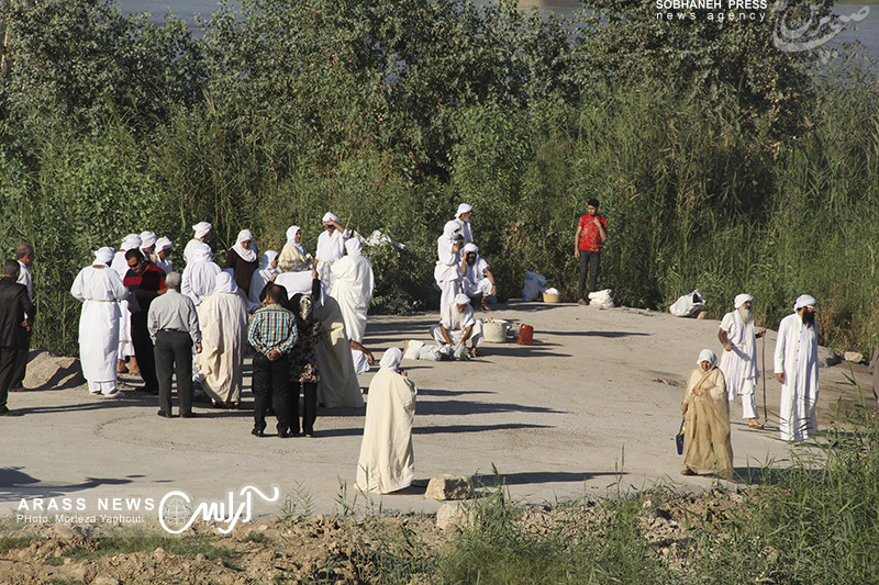 گزارش تصویری/ مراسم غسل تعمید و آغز سال نو مندائیان در اهواز