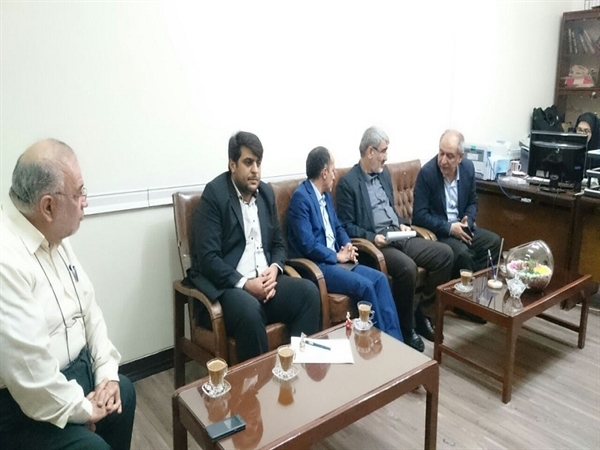 بازدید معاون سیاسی اجتماعی استاندار خوزستان از دانشکده الهیات و خوابگاه دانشجویی حضرت معصومه (س) دانشگاه شهید چمران اهواز