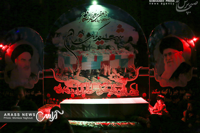 گزارش تصویری/  آیین وداع با دو شهید گمنام در اهواز