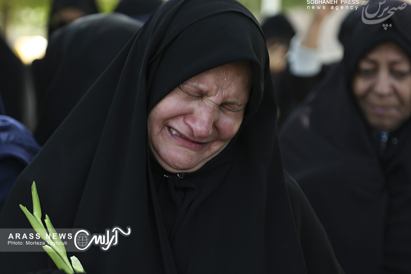 گزارش تصویری/ مراسم تشییع و تدفین دو شهید گمنام همزمان با شهادت امام جعفر صادق (ع) در اهواز