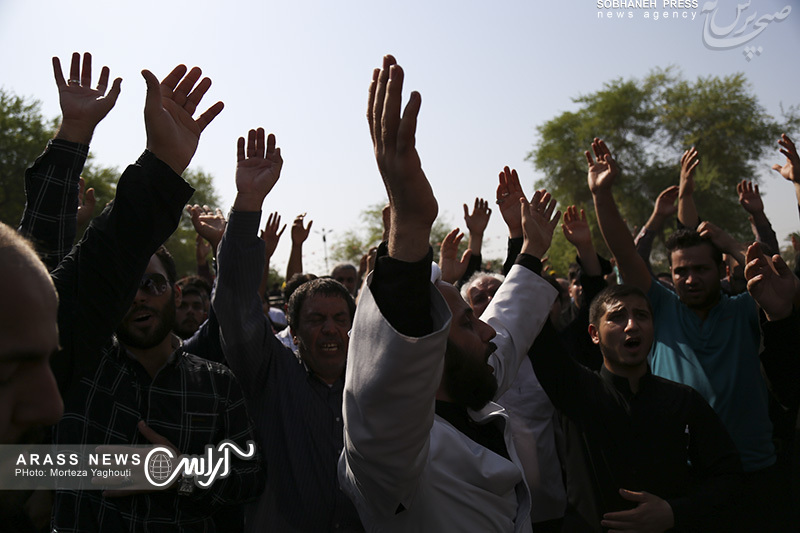 گزارش تصویری/ مراسم تشییع و تدفین دو شهید گمنام همزمان با شهادت امام جعفر صادق (ع) در اهواز