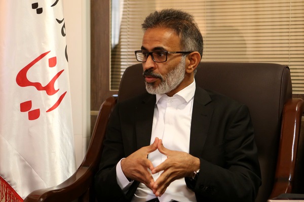 ربیعی می‌تواند وعده رییس جمهور برای از بین بردن فقر کامل را محقق کند