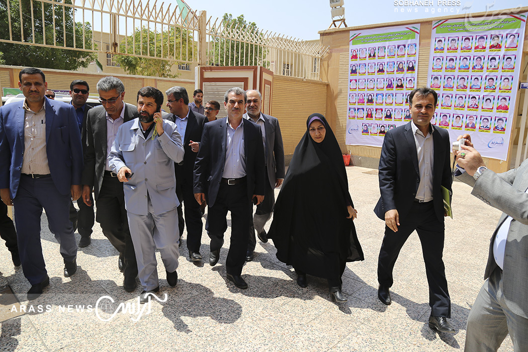 گزارش تصویری/ آئین آغاز عملیات اجرايي اولین رصدخانه ی خورشیدی دانش آموزی کشور و آزمایشگاه نانو تکنولوژی
