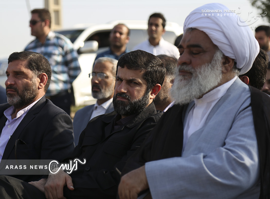 گزارش تصویری/ مراسم کلنگ زنی ایستگاه برق گتوند توسط استاندار خوزستان و شرکت در مراسم تشییع شهید مدافع حرم گتوند ( شهید محمد تاجبخش )