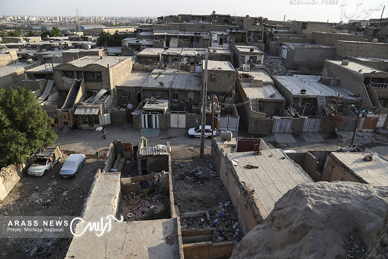 گزارش تصویری/ بازدید دکتر همایون یوسفی نماینده مردم اهواز در مجلس شورای اسلامی به همراه تعدادی از مسئولین شهری و استانی از منطقه منبع آب اهواز