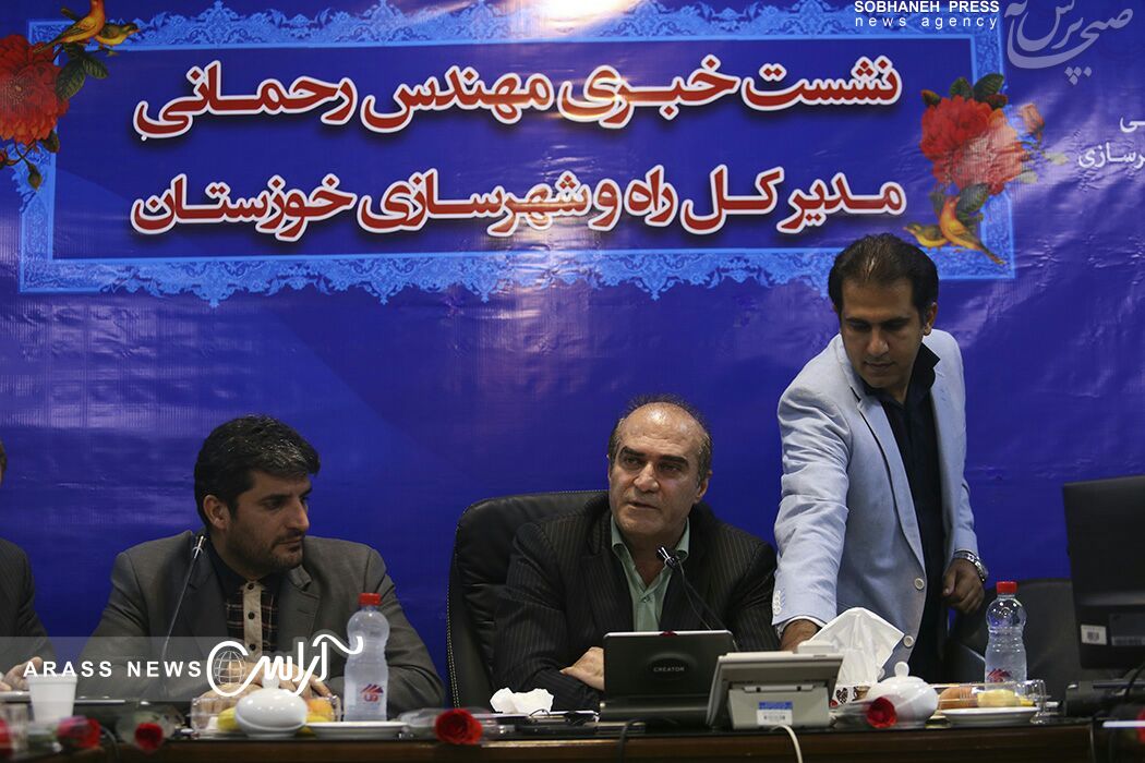گزارش تصویری/ نشست خبری مدیرکل راه و شهرسازی استان خوزستان با اصحاب رسانه