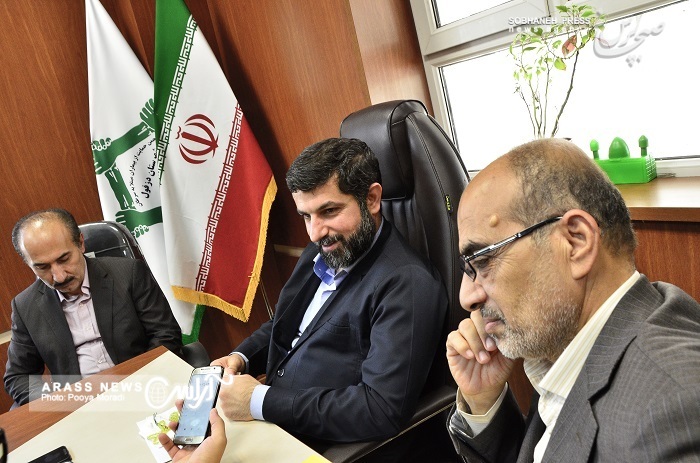 استاندار خوزستان: نخبگان و مردم خوزستان باید بدور از مسائل حاشیه ای، به توسعه  استان و نوسازی زیرساخت ها بپردازنند