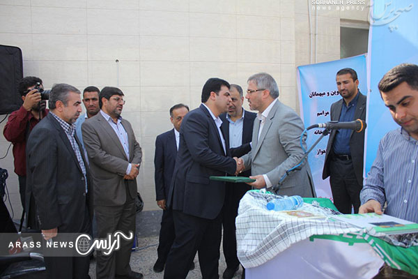 باحضور رییس دادگستری خوزستان، شهردارکلانشهر اهواز، دادستان عمومی و انقلاب اهواز و مدیرکل پرشکی قانونی استان خوزستان:  اولین سردخانه عمومی اهواز افتتاح شد