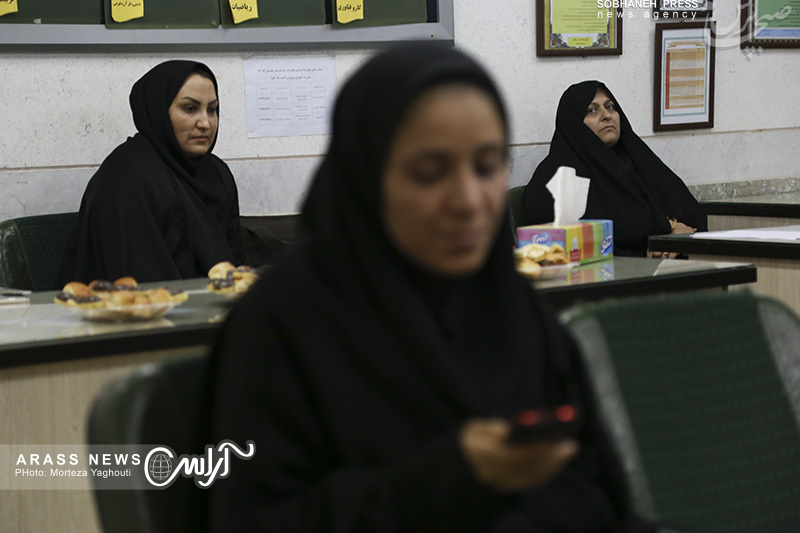 گزارش تصويري/ مراسم افتتاح طرح توانمند سازی آموزشی دانش آموزان مناطق کم برخوردار اهواز با حضور مدیرکل امور اجتماعی استانداری خوزستان