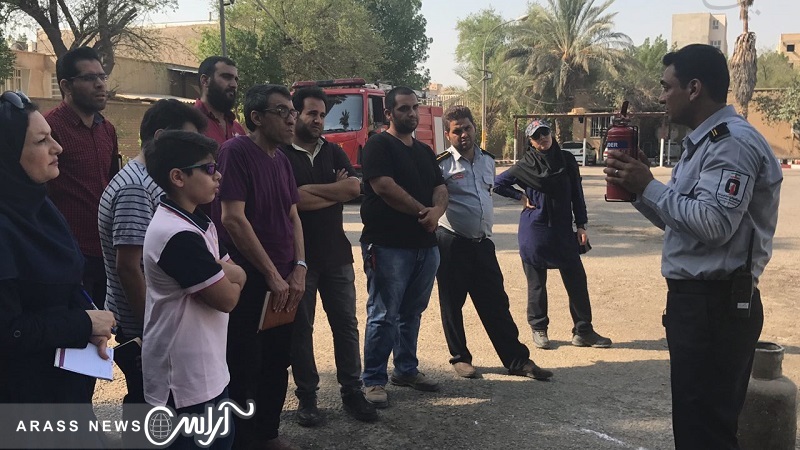 برنامه ویژه آموزش اطفا حریق توسط سمن رفتگران طبیعت استان خوزستان