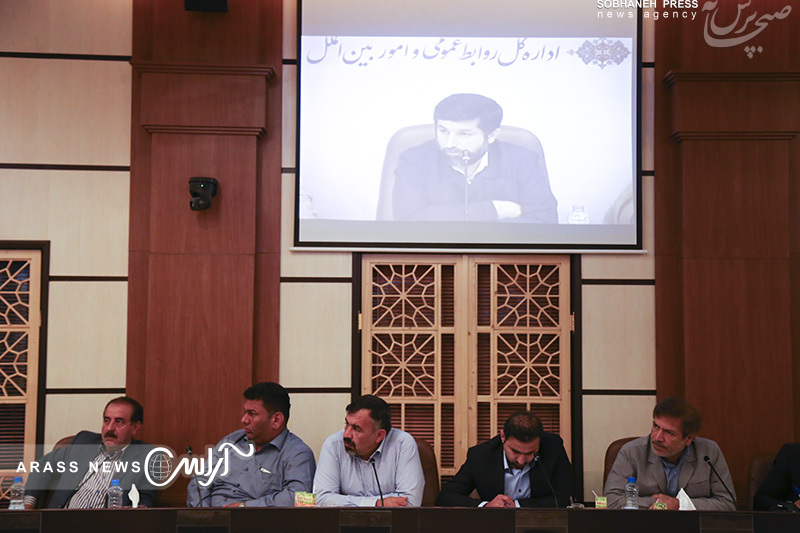 گزارش تصويري/ نشست استاندار خوزستان با اعضاي ستاد اصولگرایان حامی روحانی در استان