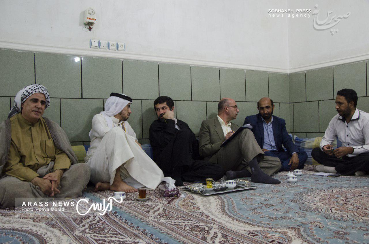 گزارش تصویری/ بازدید استاندار خوزستان از منطقه ملاشیه اهواز و نشست با اهالی این منطقه در خصوص رفع مشکلات شهری و عمرانی