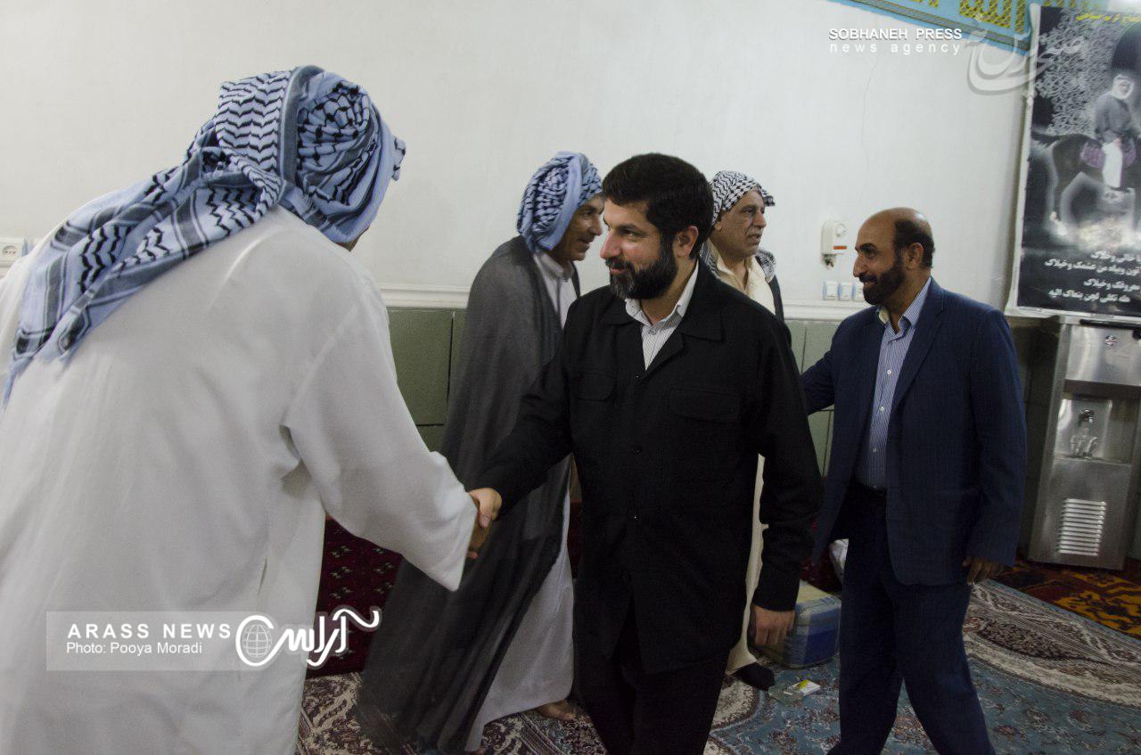 گزارش تصویری/ بازدید استاندار خوزستان از منطقه ملاشیه اهواز و نشست با اهالی این منطقه در خصوص رفع مشکلات شهری و عمرانی