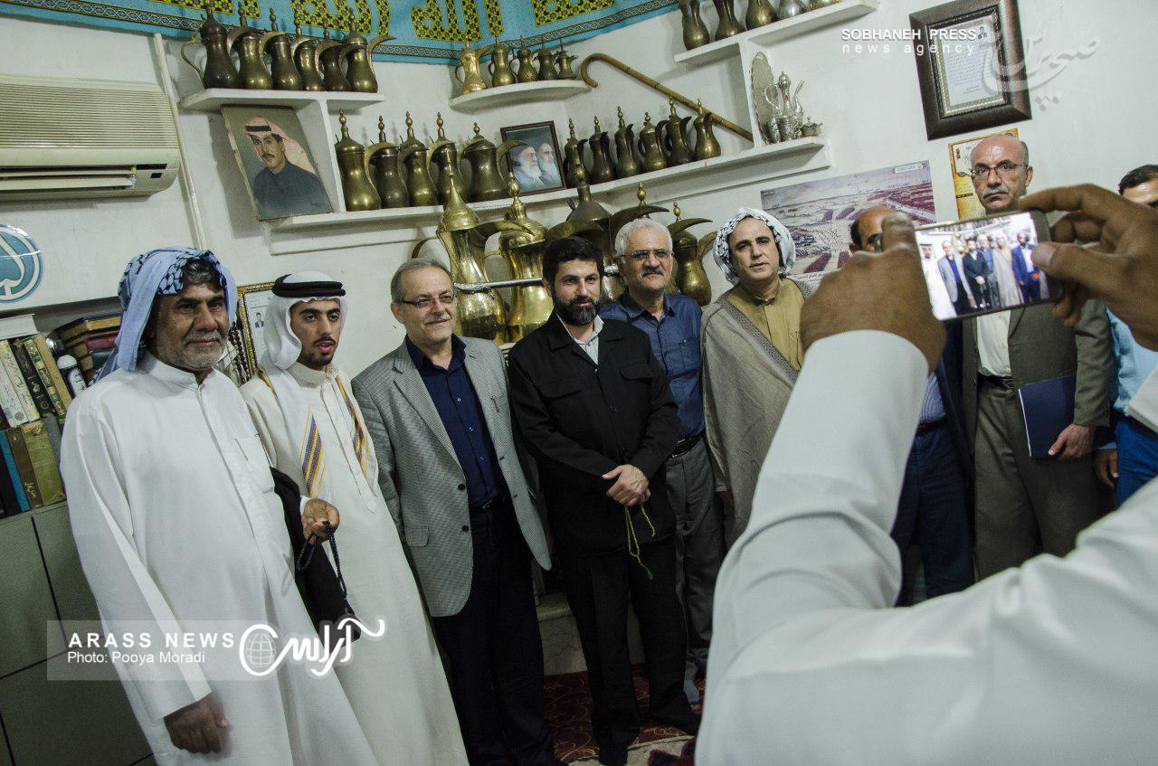 گزارش تصویری/ بازدید استاندار خوزستان از منطقه ملاشیه اهواز و نشست با اهالی این منطقه در خصوص رفع مشکلات شهری و عمرانی