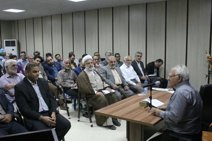 پروفسور زراسوندی: سهمی که حق خوزستان است در کابینه باید داده شود