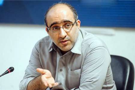 نایب رییس هیات مدیره شرکت فولاد اکسین از تلاشهای استاندار برای تصویب کارخانه فولاد سازی در هیات دولت تقدیر کرد